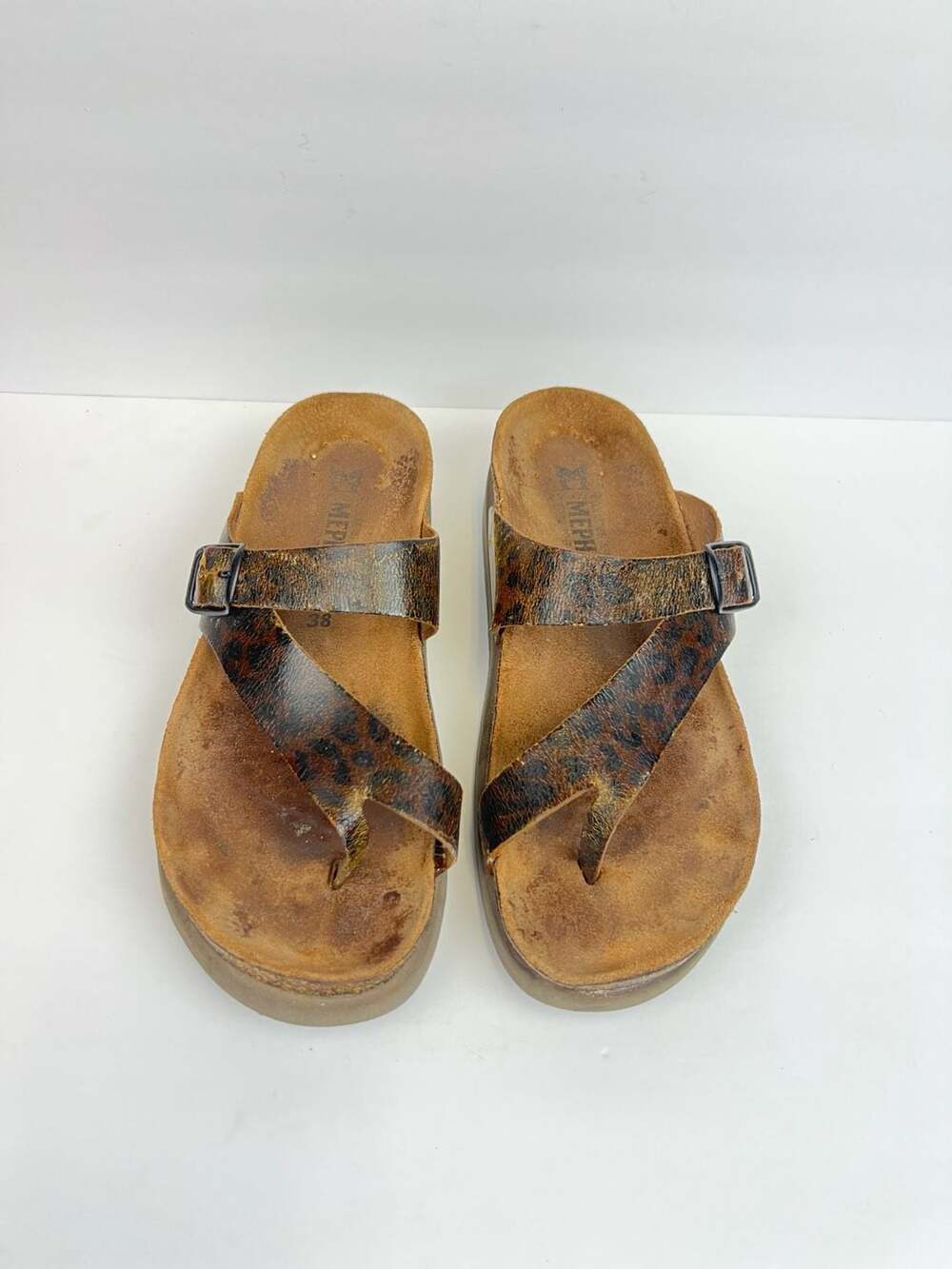 Mephisto Helen Women's Leopard Print Leather Thong Sandals US 7.5  Euro  38